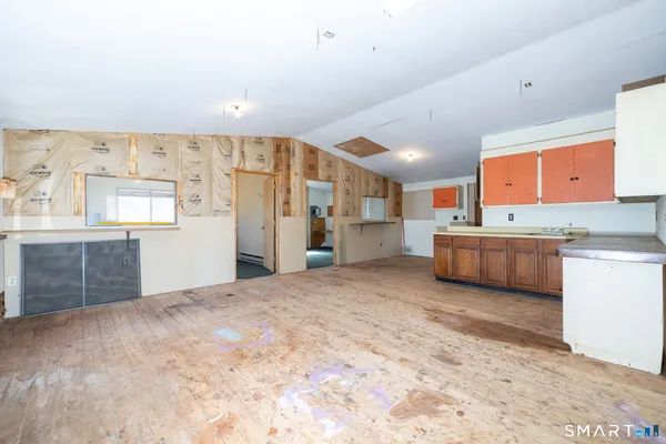 $479,900 | 20 West Lakeview Drive, Granby, CT 06035