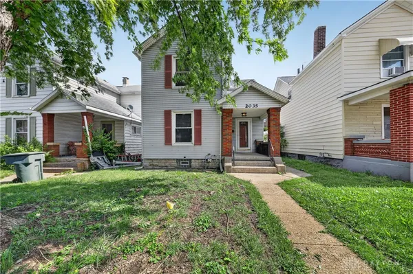 $124,900 | 2035 Stapleton Court, Dayton, OH 45404