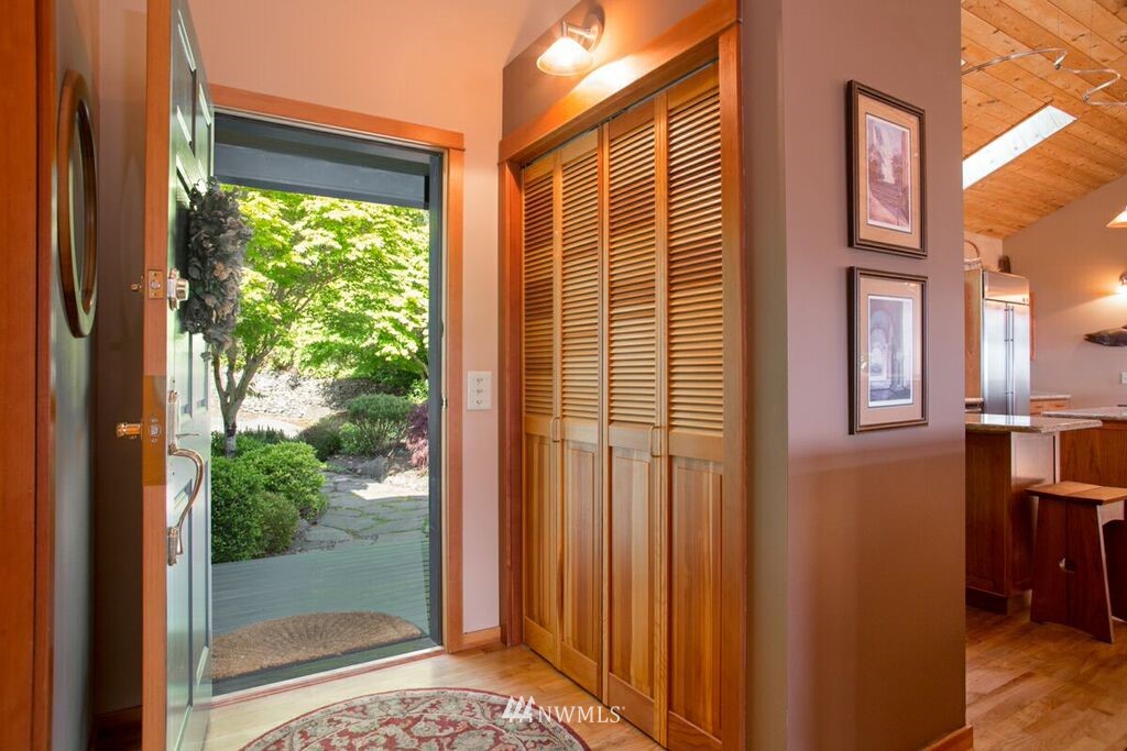6260 Cape George Road Port Townsend, WA 98368 - Photo 9 of 25 Gallery Image 9