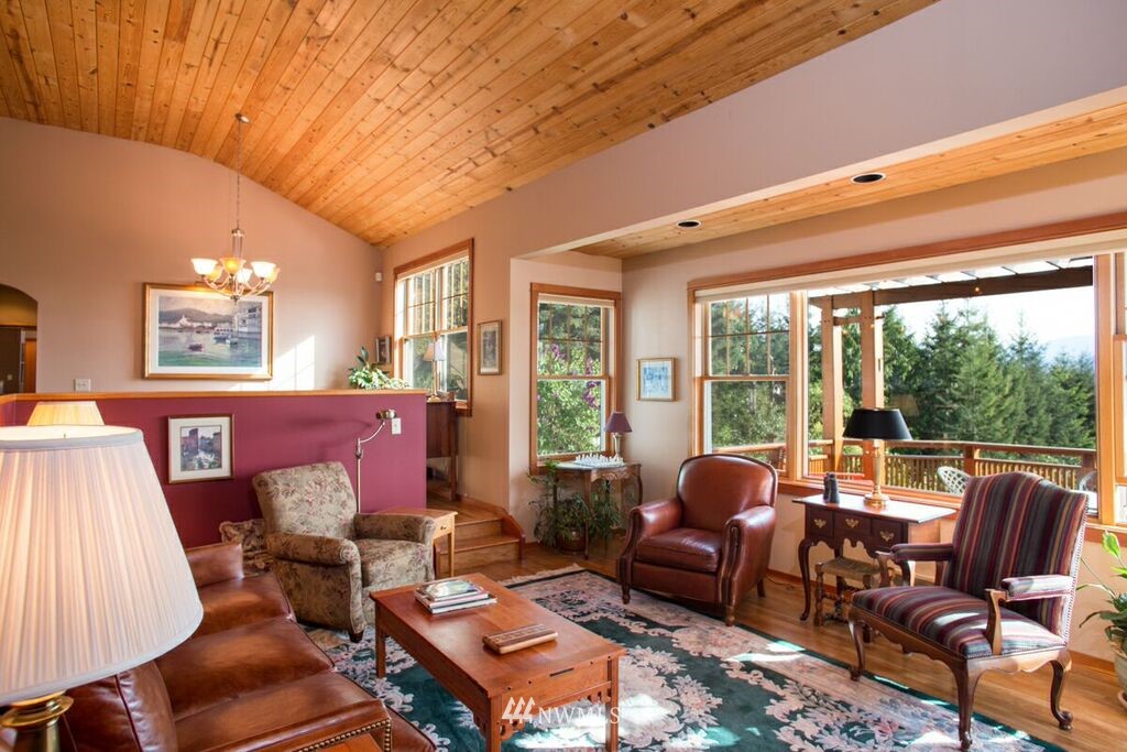 6260 Cape George Road Port Townsend, WA 98368 - Photo 10 of 25 Gallery Image 10