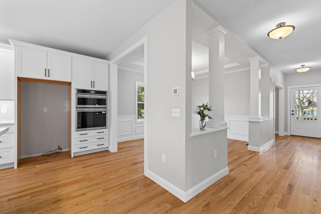 72 North Billerica Road Lowell, MA 01852 - Photo 9 of 41 Gallery Image 9