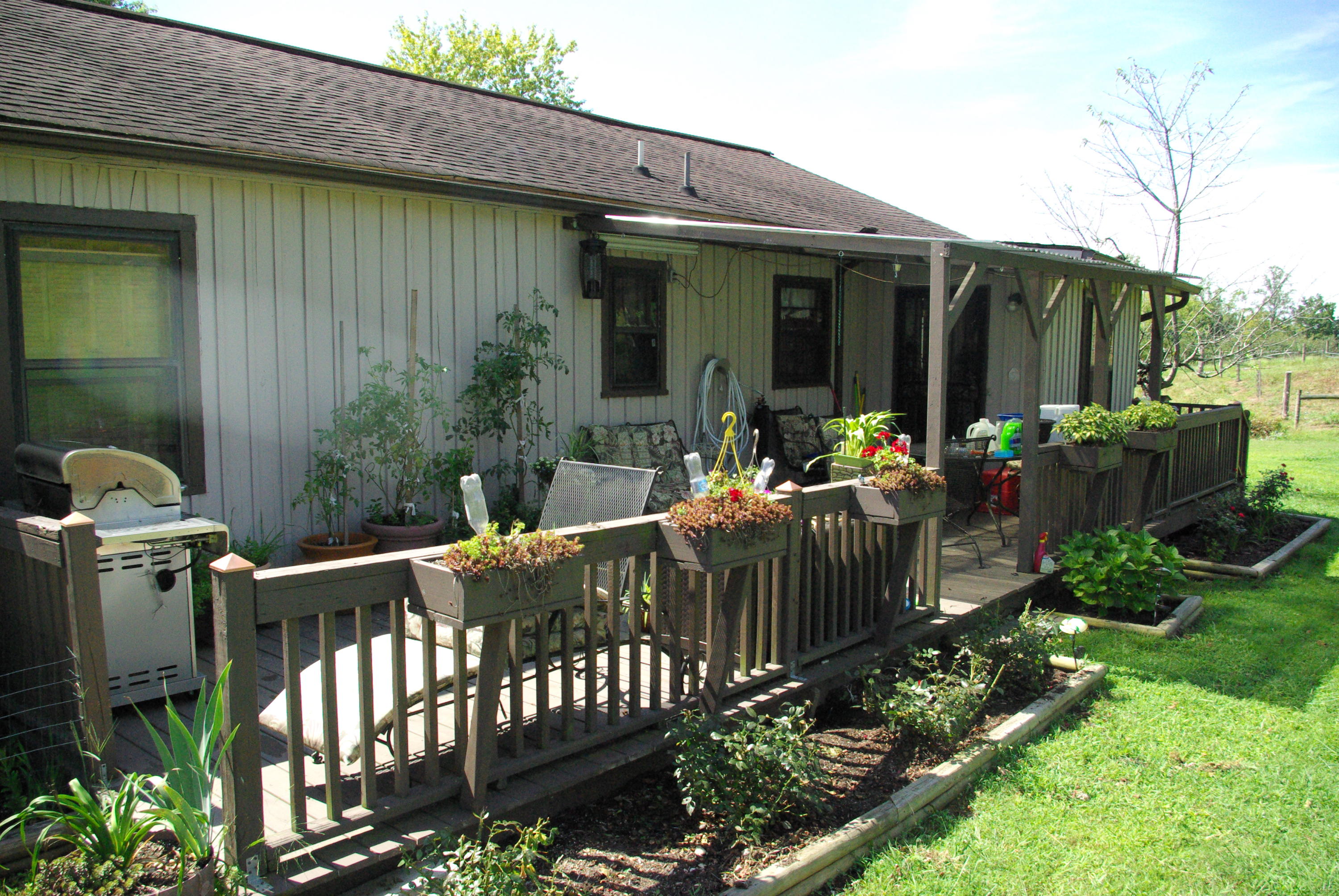 2986 West Wolf Valley Road Clinton, TN 37716 - Photo 21 of 24 Wolf Valley Back Porch