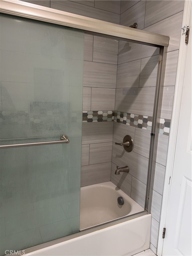 139 North Palm Avenue, Unit 1 Rialto, CA 92376 - Photo 19 of 23 Guest Bathroom