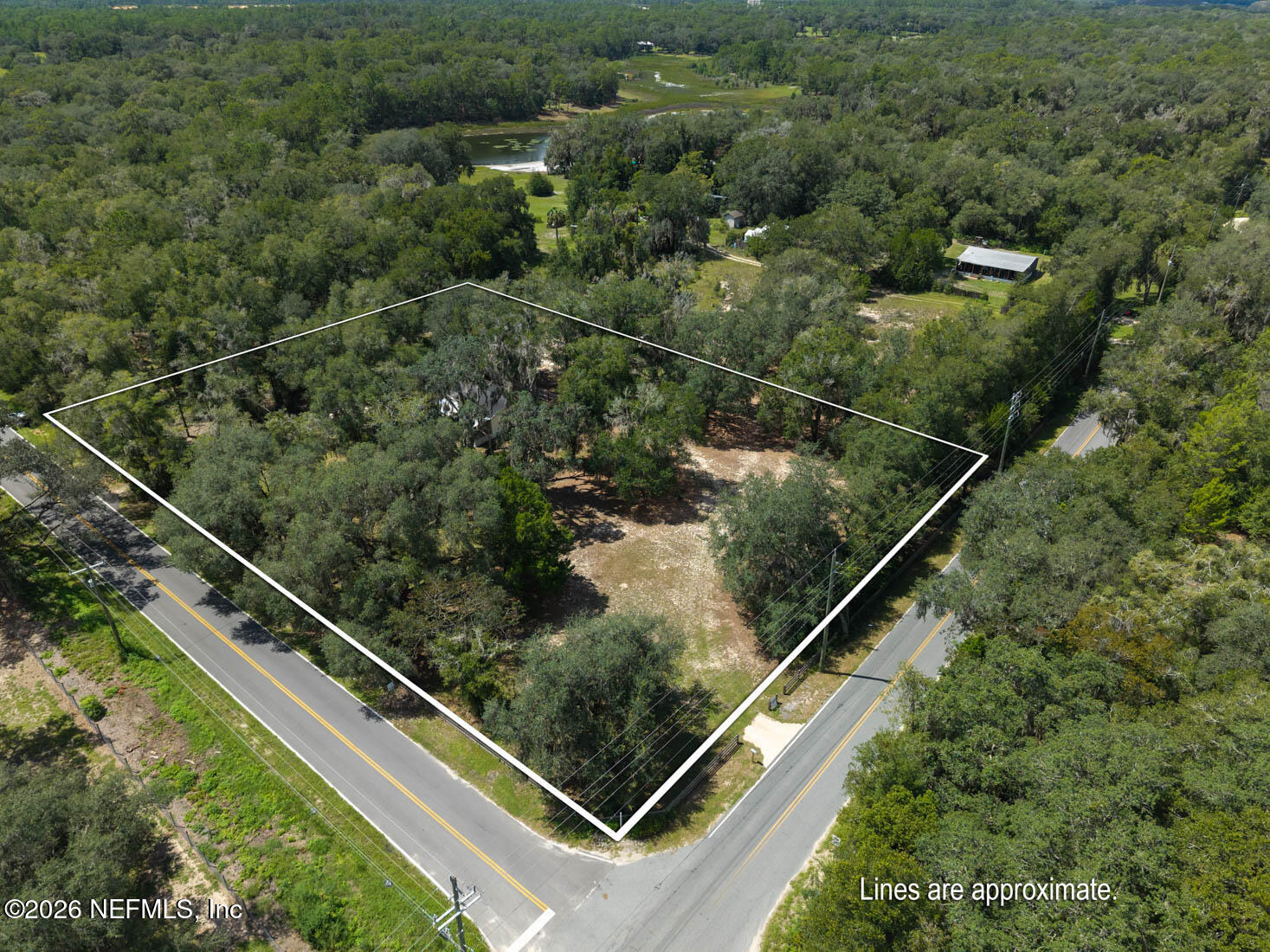 101 West Strickland Road Interlachen, FL 32148 - Photo 31 of 40 101Strickland--5