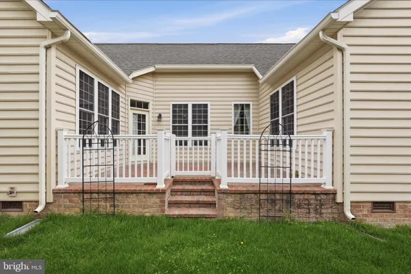 $475,000 | 103 Bleeding Heart Drive, White Post, VA 22663