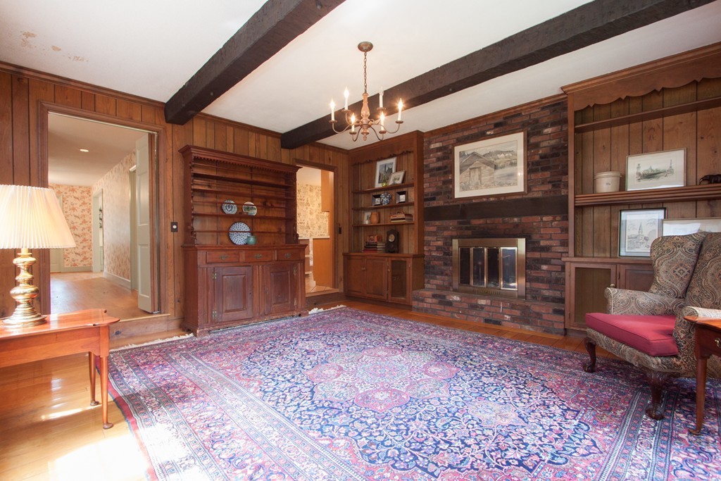 195 Concord Road Longmeadow, MA 01106 - Photo 6 of 29 Gallery Image 6