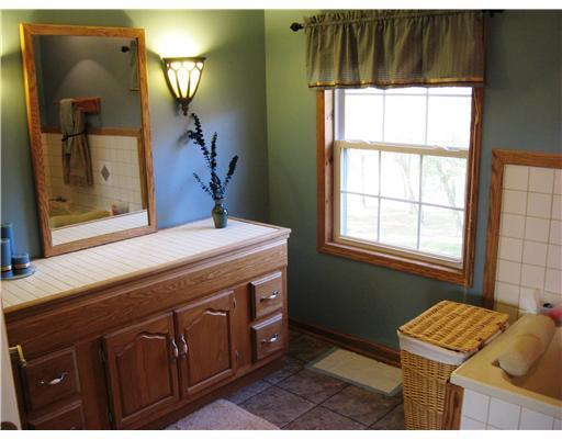 20100 East Meranda Maplewood, OH 45340 - Photo 14 of 18