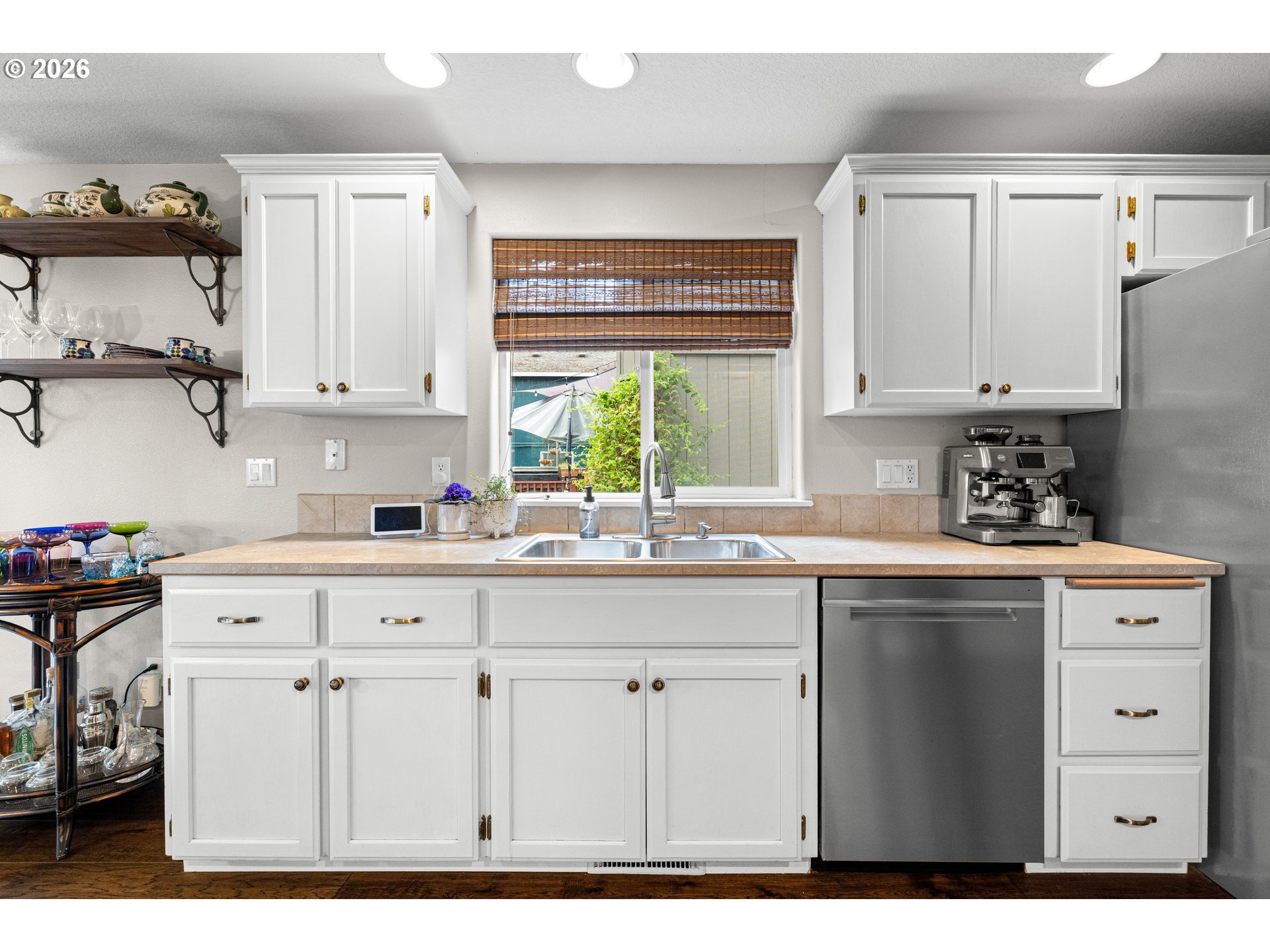 17800 Southwest Bryan Way Beaverton, OR 97007 - Photo 15 of 40