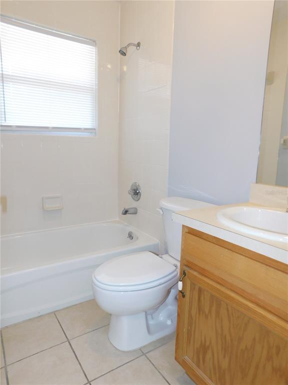 801 Northwest 3rd Avenue, Unit B Gainesville, FL 32601 - Photo 16 of 19