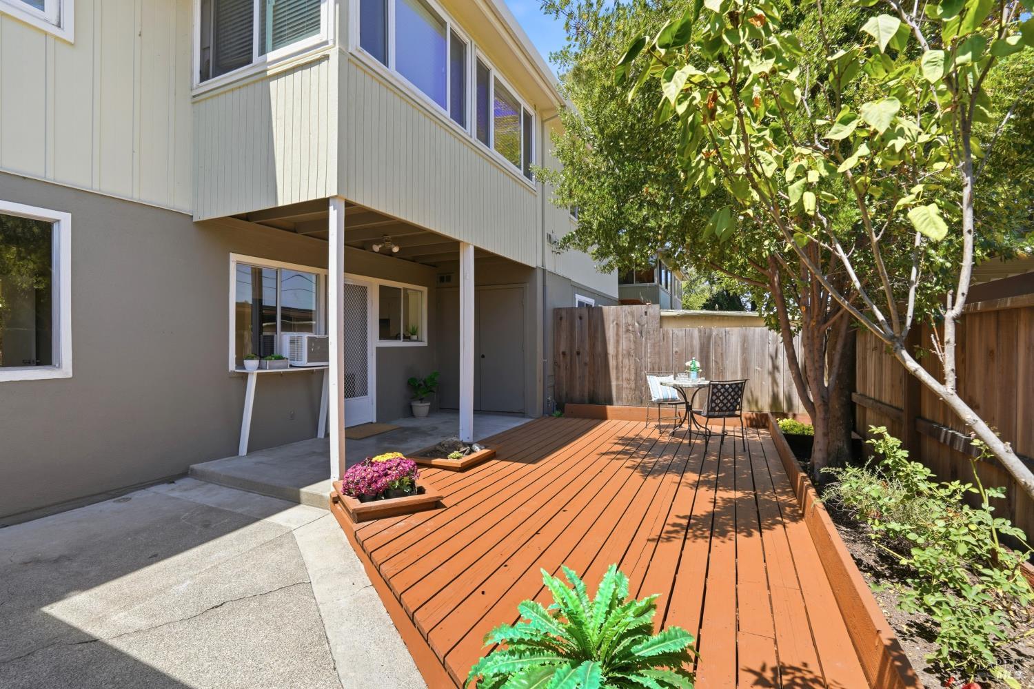 1056 Los Gamos Road, Unit E San Rafael, CA 94903 - Photo 37 of 41 Gallery Image 37