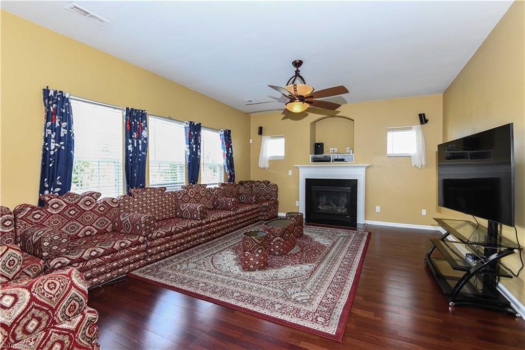 6317 Mary Lee Way High Point, NC 27265 - Photo 8 of 38