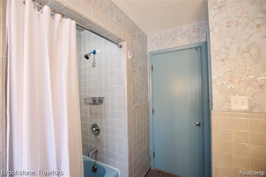 31315 Franklin Road Franklin, MI 48025 - Photo 21 of 40