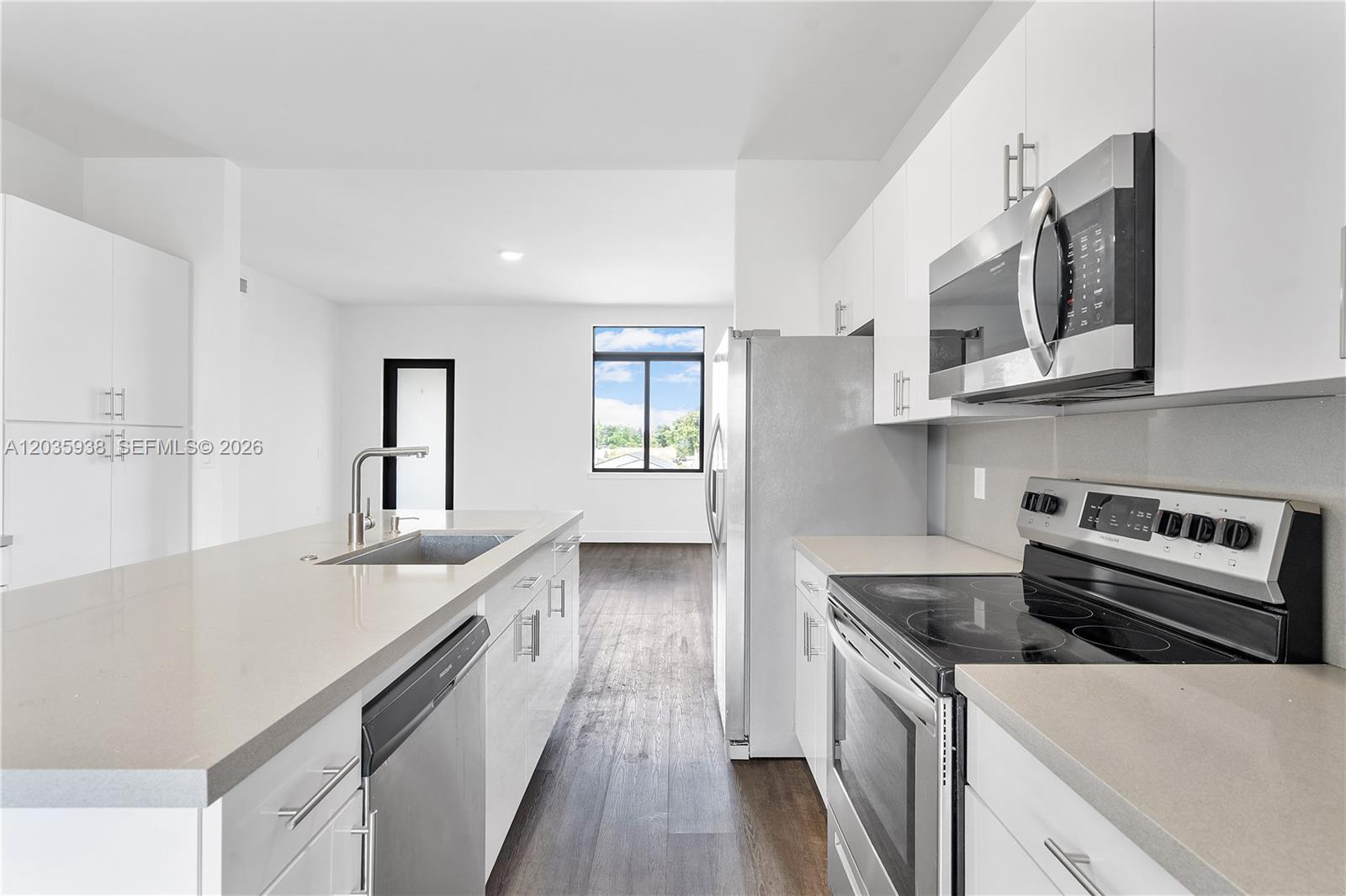 440 East 16th Street, Unit 436 Hialeah, FL 33010 - Photo 14 of 31