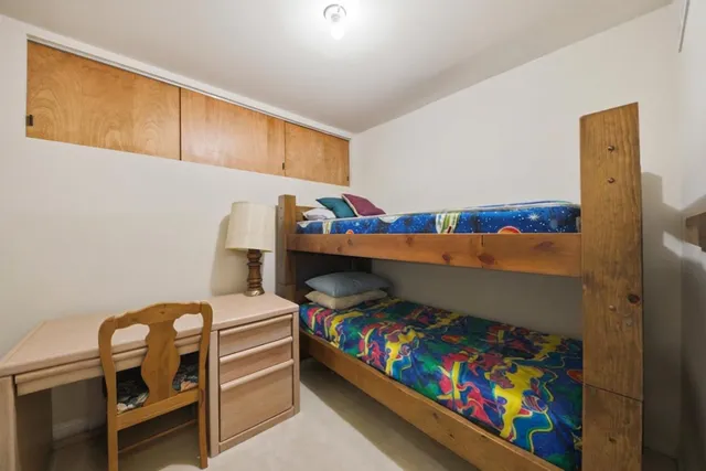 $9,800,000 | 2930 Privet Drive, Hillsborough, CA 94010