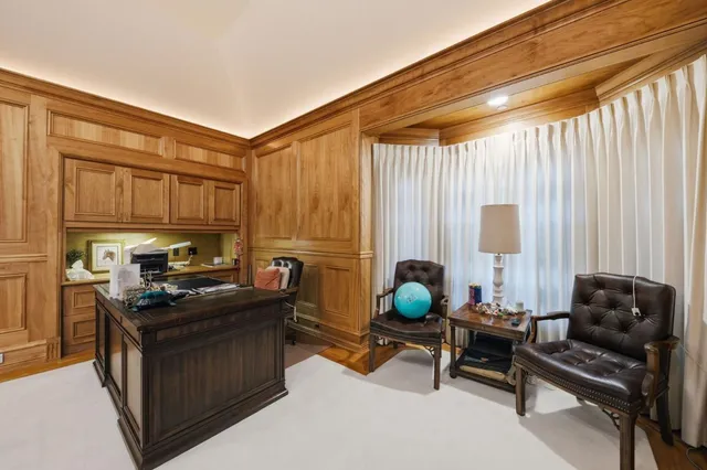 $9,800,000 | 2930 Privet Drive, Hillsborough, CA 94010