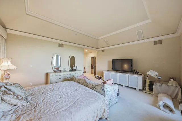 $9,800,000 | 2930 Privet Drive, Hillsborough, CA 94010