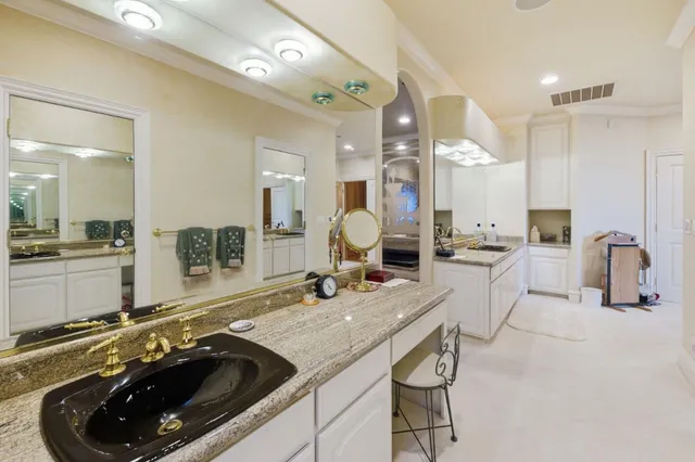 $9,800,000 | 2930 Privet Drive, Hillsborough, CA 94010