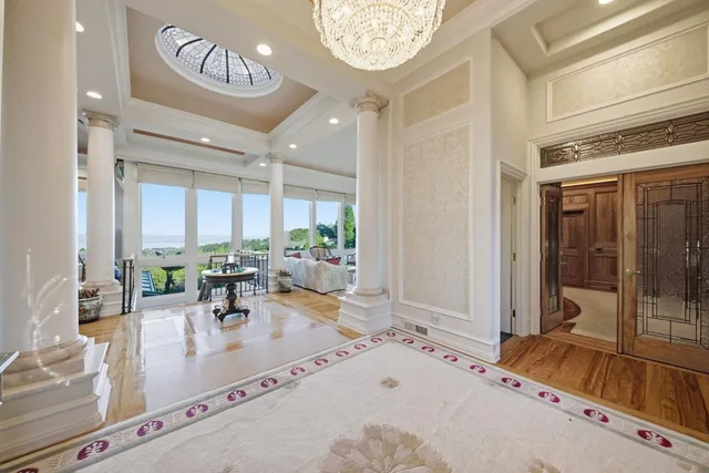 $9,800,000 | 2930 Privet Drive, Hillsborough, CA 94010