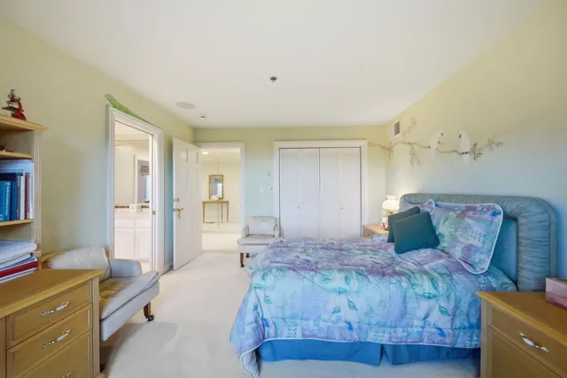 $9,800,000 | 2930 Privet Drive, Hillsborough, CA 94010