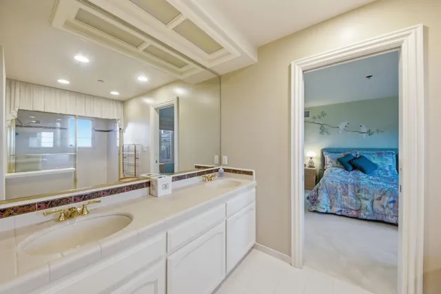 $9,800,000 | 2930 Privet Drive, Hillsborough, CA 94010