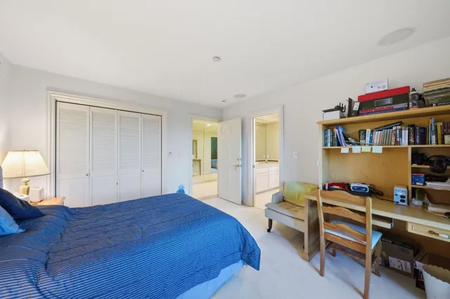 $9,800,000 | 2930 Privet Drive, Hillsborough, CA 94010