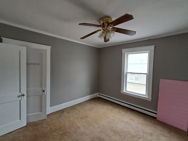 $2,000 | 146 Charlton Street, Unit 1, Southbridge, MA 01550