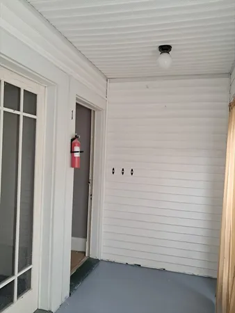 $2,000 | 146 Charlton Street, Unit 1, Southbridge, MA 01550