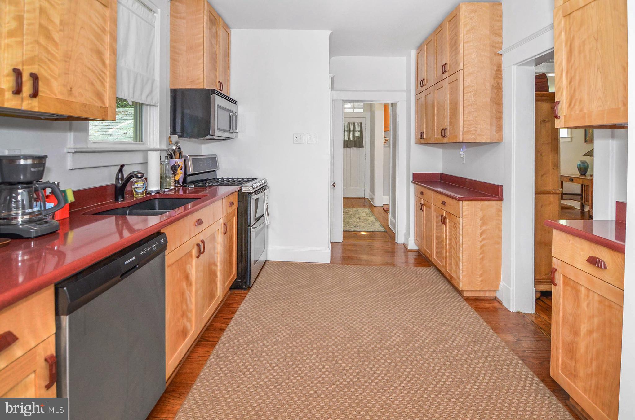 6001 Pinehurst Road Baltimore, MD 21212 - Photo 14 of 33 Gallery Image 14