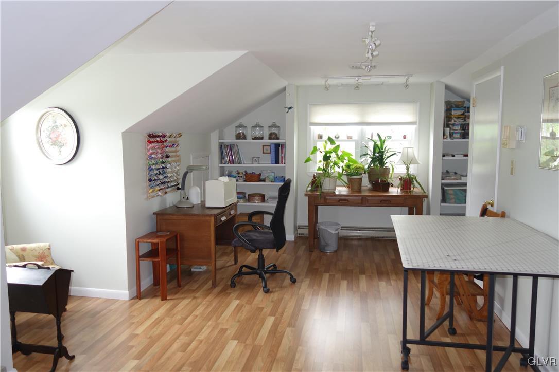 605 Wedgewood Road Bethlehem, PA 18017 - Photo 29 of 36 Gallery Image 29