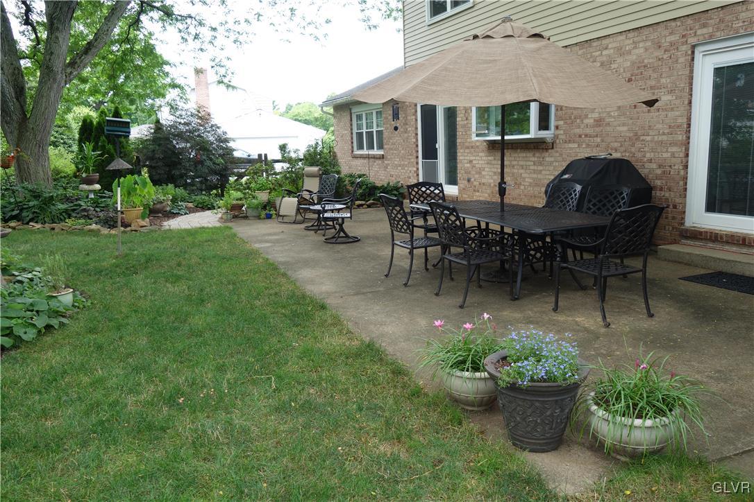 605 Wedgewood Road Bethlehem, PA 18017 - Photo 8 of 36 Gallery Image 8