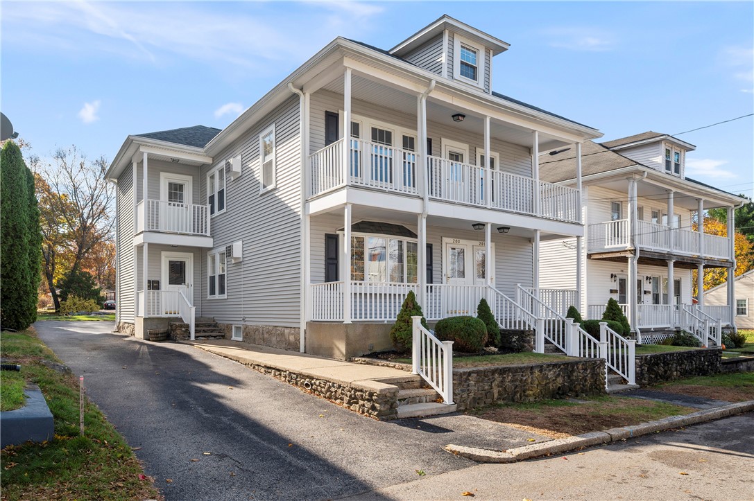 203 Hemond Avenue Woonsocket, RI 02895 - Photo 2 of 37