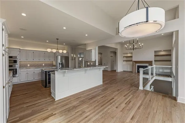 $799,000 | 15617 Pawnee Street, Overland Park, KS 66224
