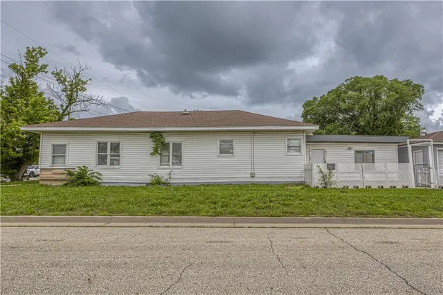 $155,000 | 602 North Grand Street, Pittsburg, KS 66762