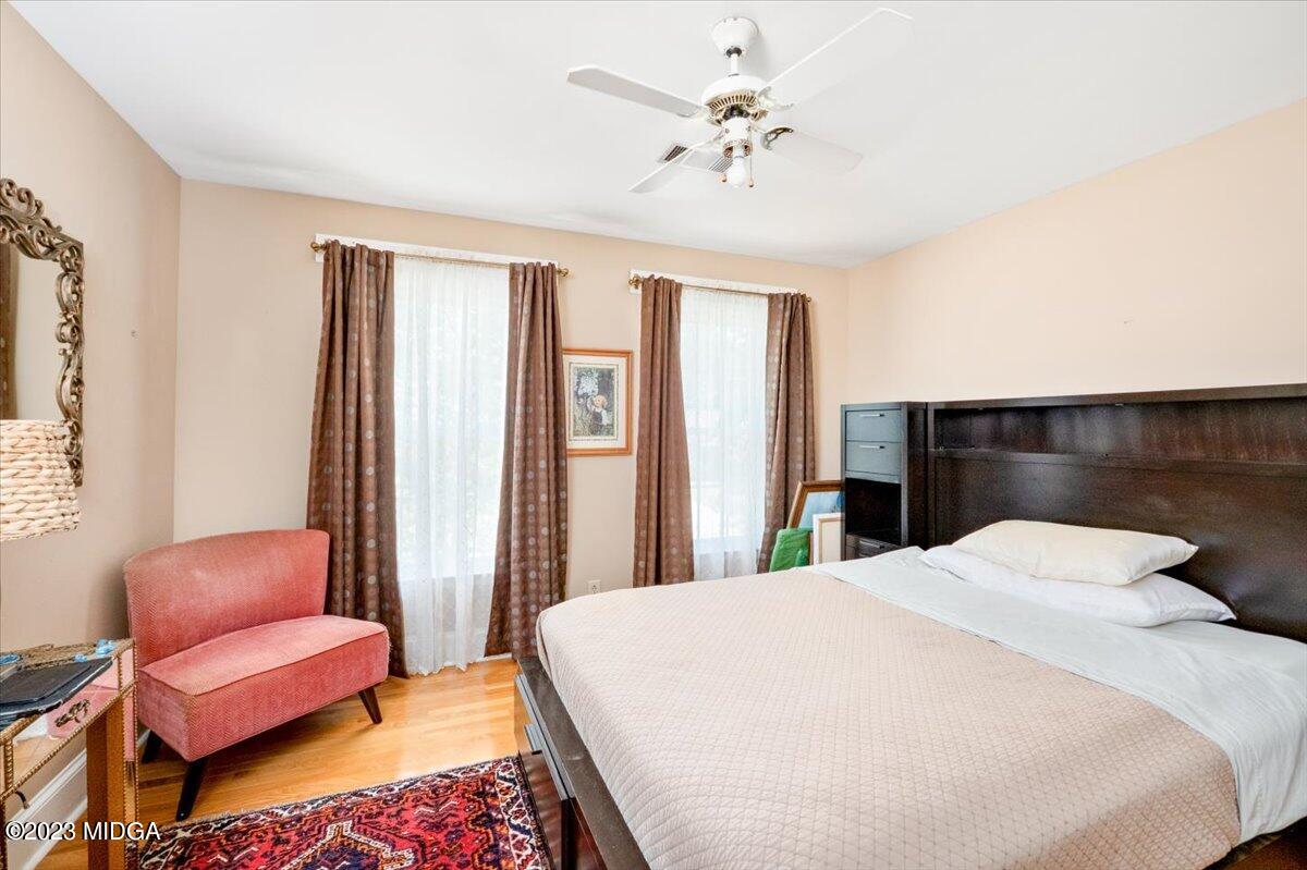 191 Rivoli Landing Macon, GA 31210 - Photo 20 of 45 a bedroom with a bed and a couch