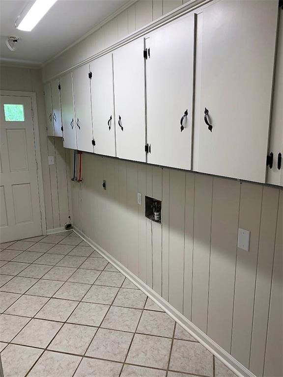 2435 Miller Ferry Road Southwest Calhoun, GA 30701 - Photo 20 of 21 a view of an empty room