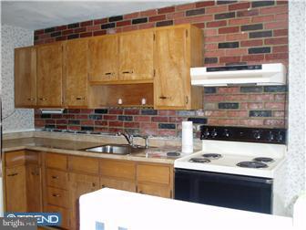 1357 Edgehill Road Darby, PA 19023 - Photo 2 of 4 Gallery Image 2