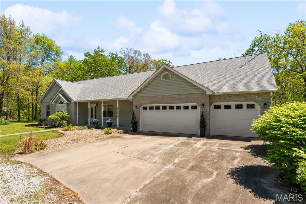12532 Tree Line Drive Highland, IL 62249 - Photo 54 of 64