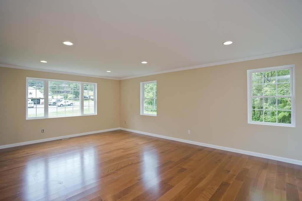 116 Granville Road Southwick, MA 01077 - Photo 11 of 30