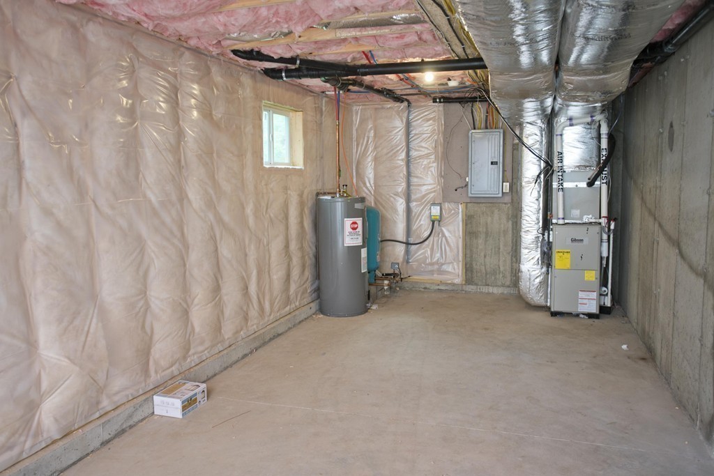 116 Granville Road Southwick, MA 01077 - Photo 26 of 30