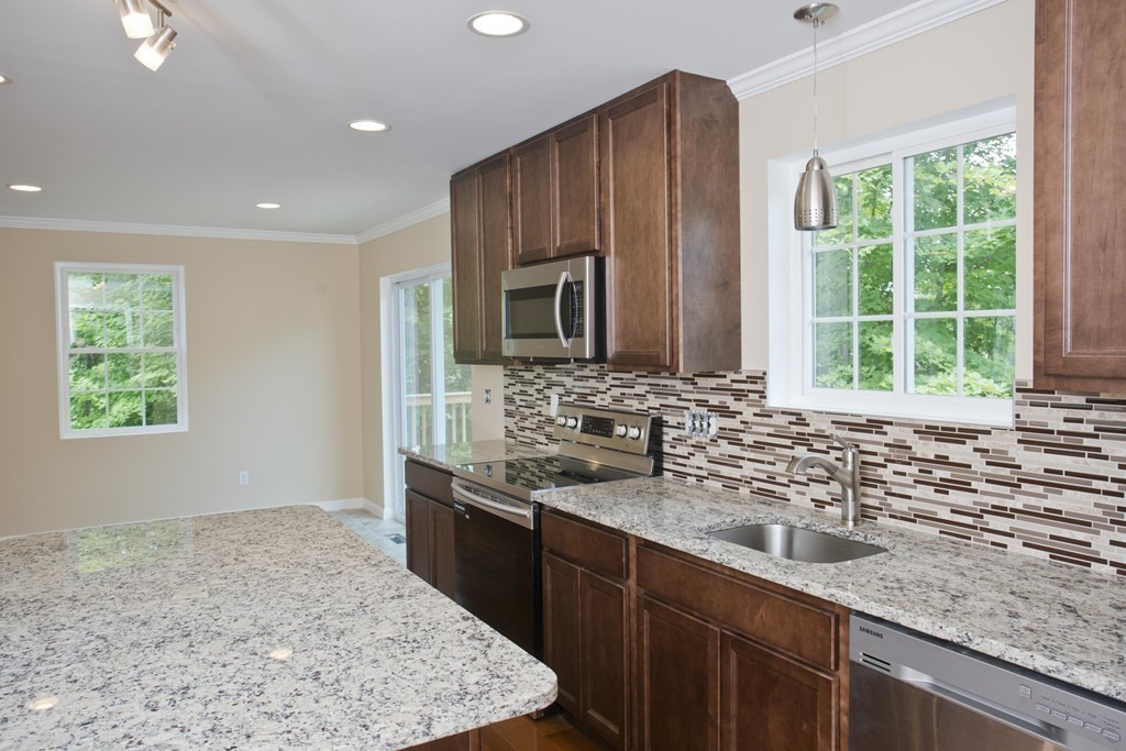 116 Granville Road Southwick, MA 01077 - Photo 5 of 30