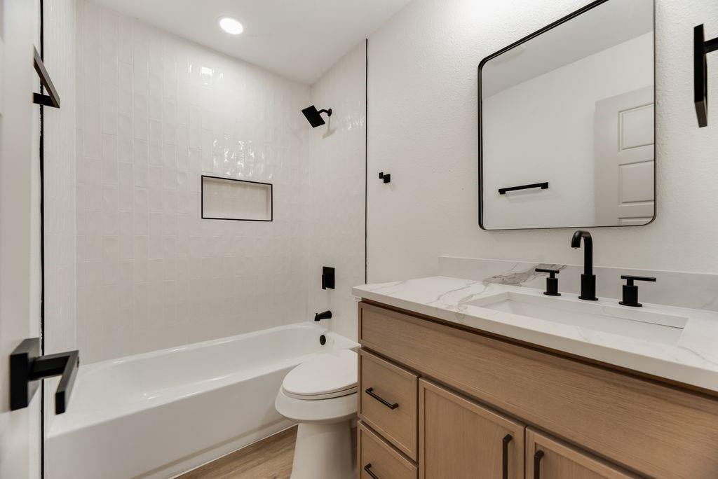 2404 Ridgestone Drive Dallas, TX 75287 - Photo 16 of 18