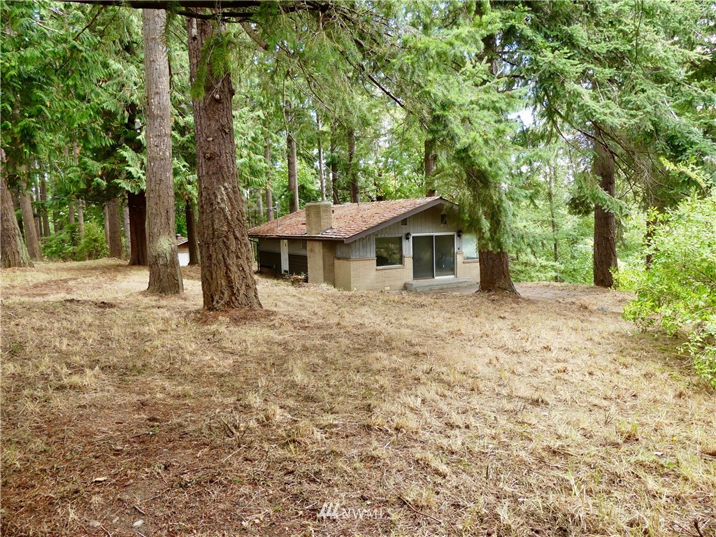 1928 Lancaster Road Freeland, WA 98249 - Photo 3 of 23