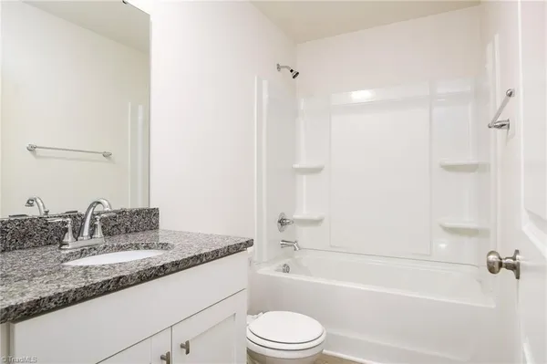 $1,695 | 711 Fairview Street, Unit B, High Point, NC 27260