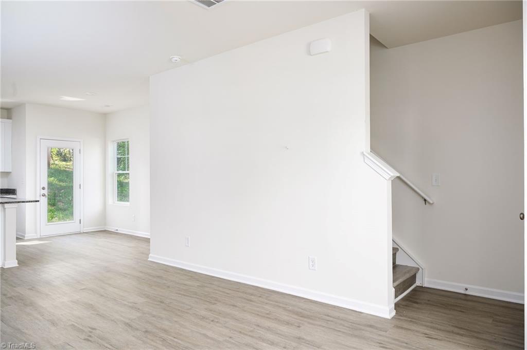 711 Fairview Street, Unit B High Point, NC 27260 - Photo 7 of 18 Living Room