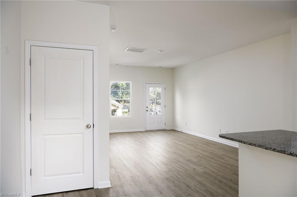 711 Fairview Street, Unit B High Point, NC 27260 - Photo 8 of 18 Living Room