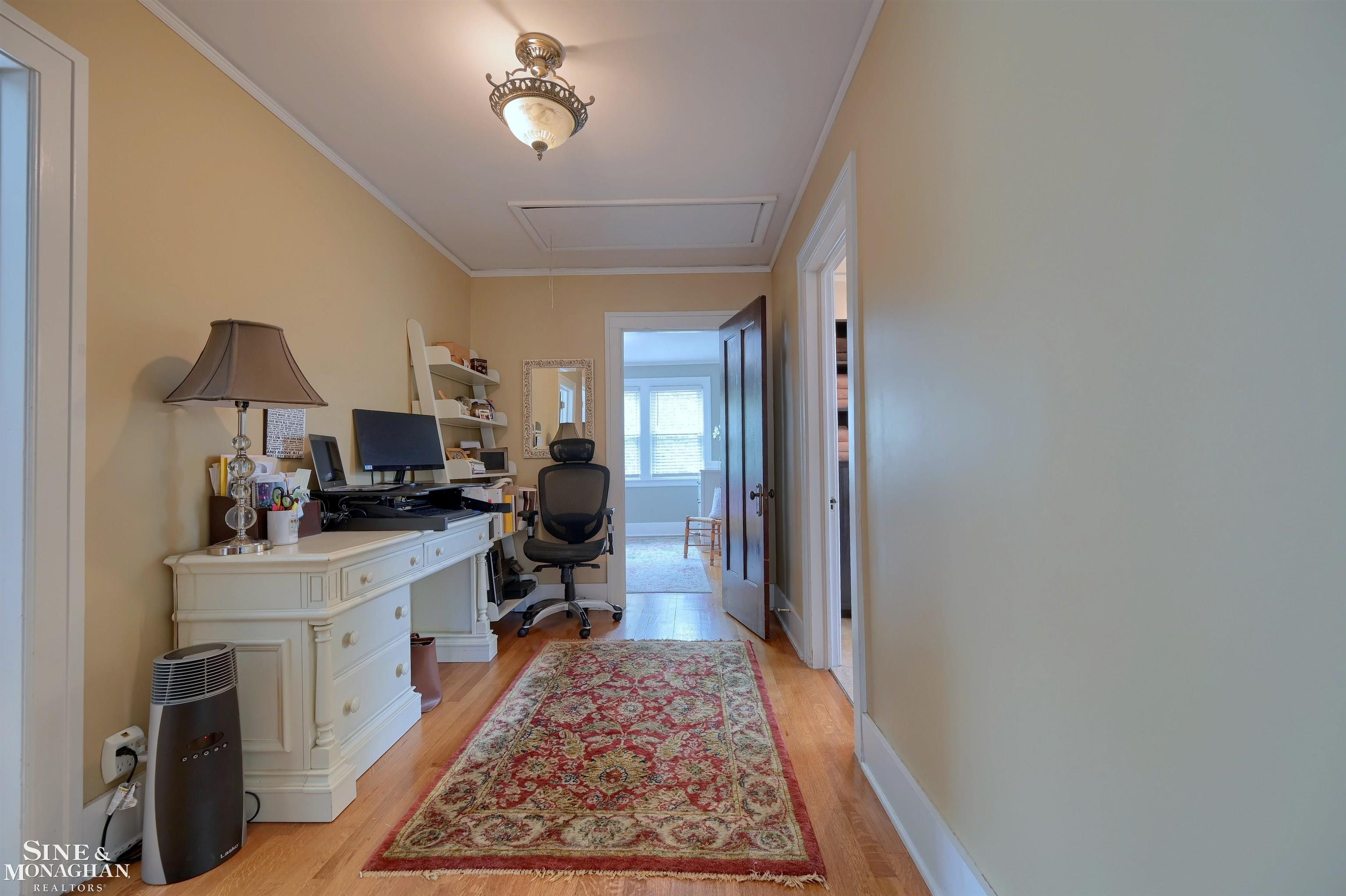 866 Barrington Road Grosse Pointe Park, MI 48230 - Photo 18 of 46