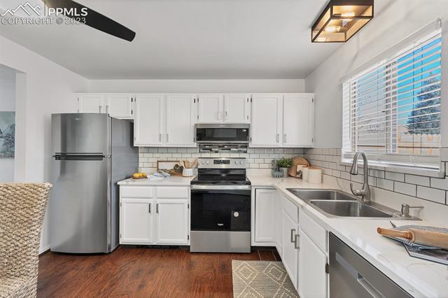 781 Alexander Road, Unit D Colorado Springs, CO 80909 - Photo 9 of 25 Gallery Image 9