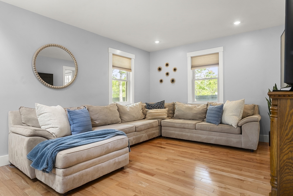 4 Hye Lane Edgartown, MA 02539 - Photo 8 of 41 a living room with furniture and a window
