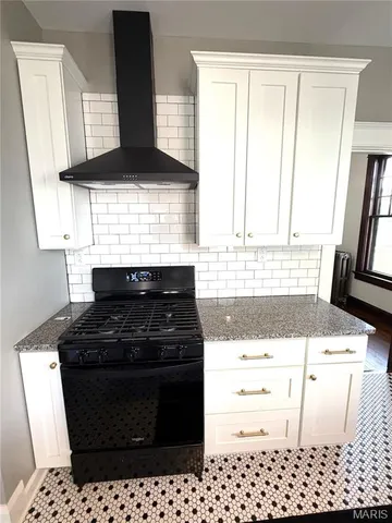 $260,000 | 55 West 1st Street, Addieville, IL 62214