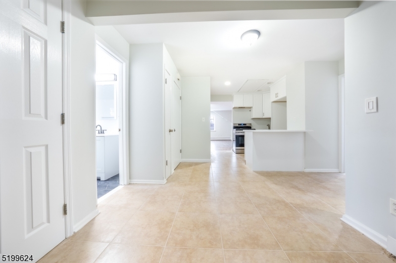 91 Broad Street, Unit 2 Summit, NJ 07901 - Photo 7 of 24